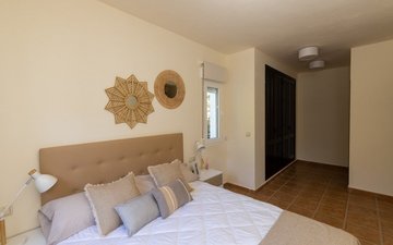Property slide 29