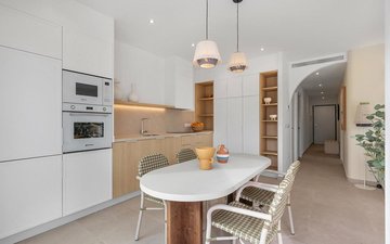 Property slide 39