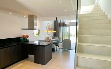 Property slide 18