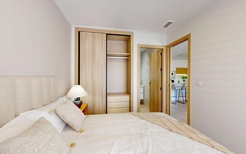 Property slide 44