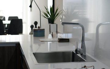 Property slide 32