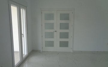 Property slide 22