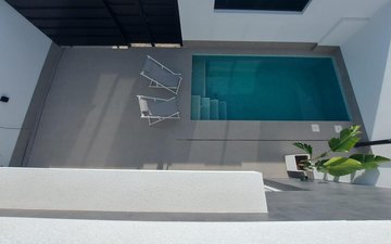 Property slide 28