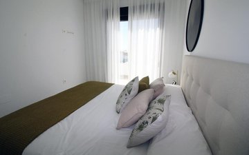 Property slide 25