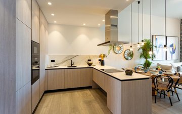 Property slide 21