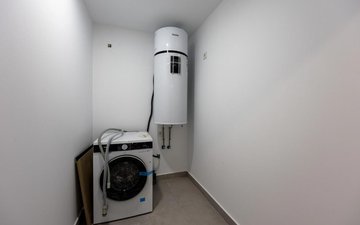 Property slide 19
