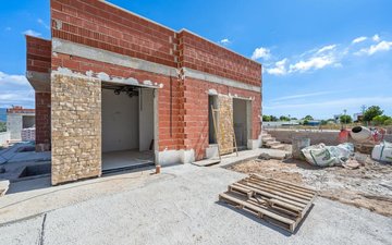 Property slide 16