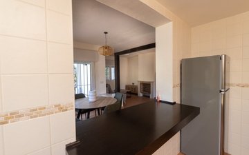 Property slide 15