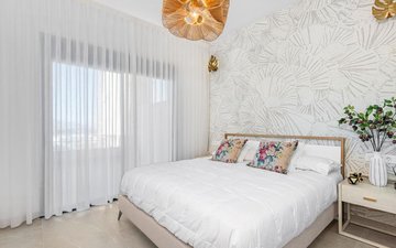 Property slide 15