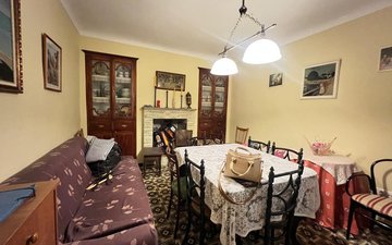 Property slide 11