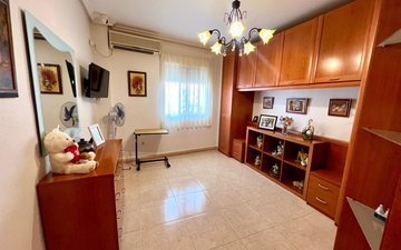 Property slide 18