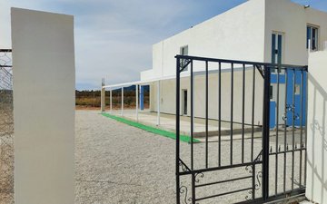 Property slide 6
