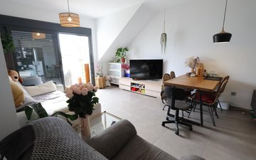 Property slide 8