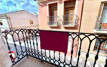 Property slide 19