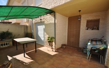 Property slide 8