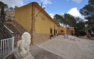 Property slide 18
