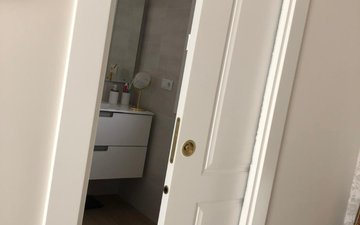 Property slide 10