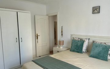 Property slide 25
