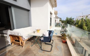 Property slide 10