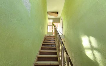 Property slide 17