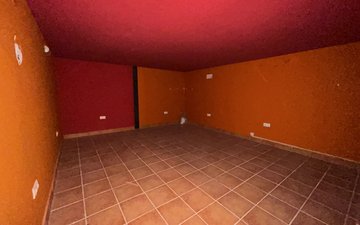 Property slide 21