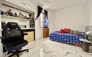 Property slide 15
