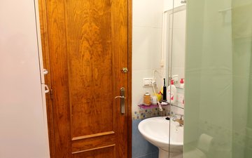 Property slide 24