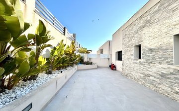 Property slide 40