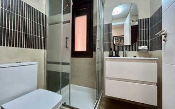 Property slide 18