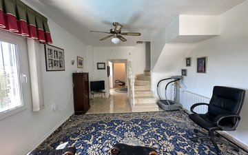 Property slide 34