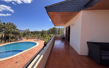 Property slide 33