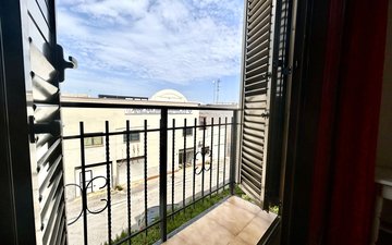 Property slide 15