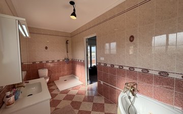 Property slide 30