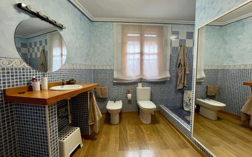 Property slide 25