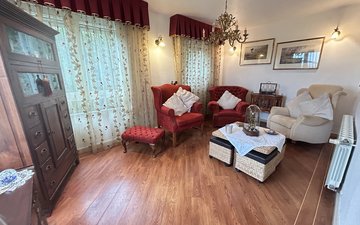 Property slide 18