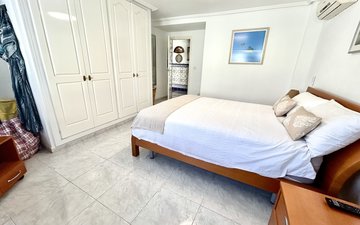 Property slide 25