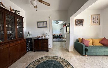 Property slide 36