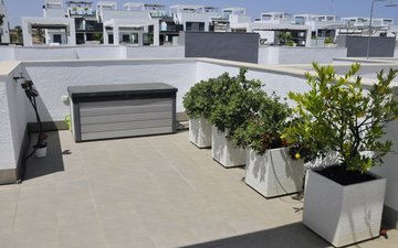 Property slide 32