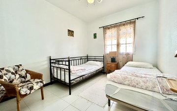 Property slide 23