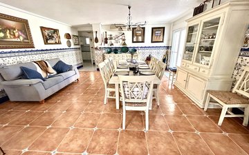 Property slide 22