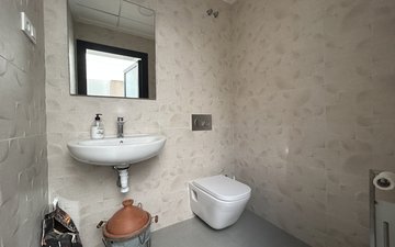 Property slide 39