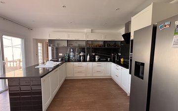 Property slide 21