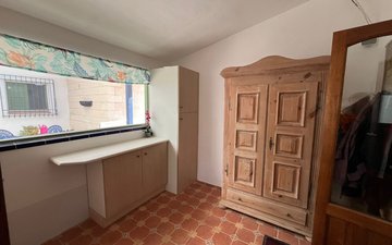 Property slide 33