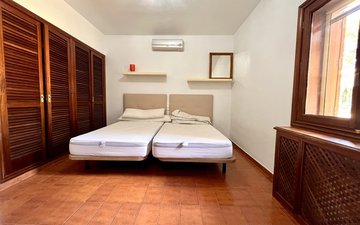 Property slide 24