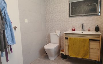 Property slide 27