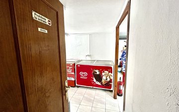 Property slide 35