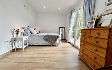 Property slide 29