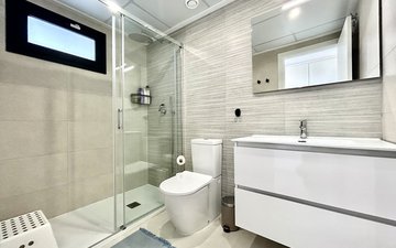 Property slide 25