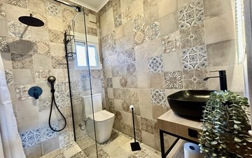 Property slide 18