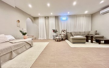 Property slide 34
